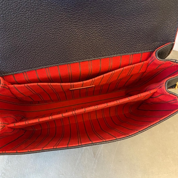 Louis Vuitton Pouchette Métis, Marine Rouge - Picture 12 of 14